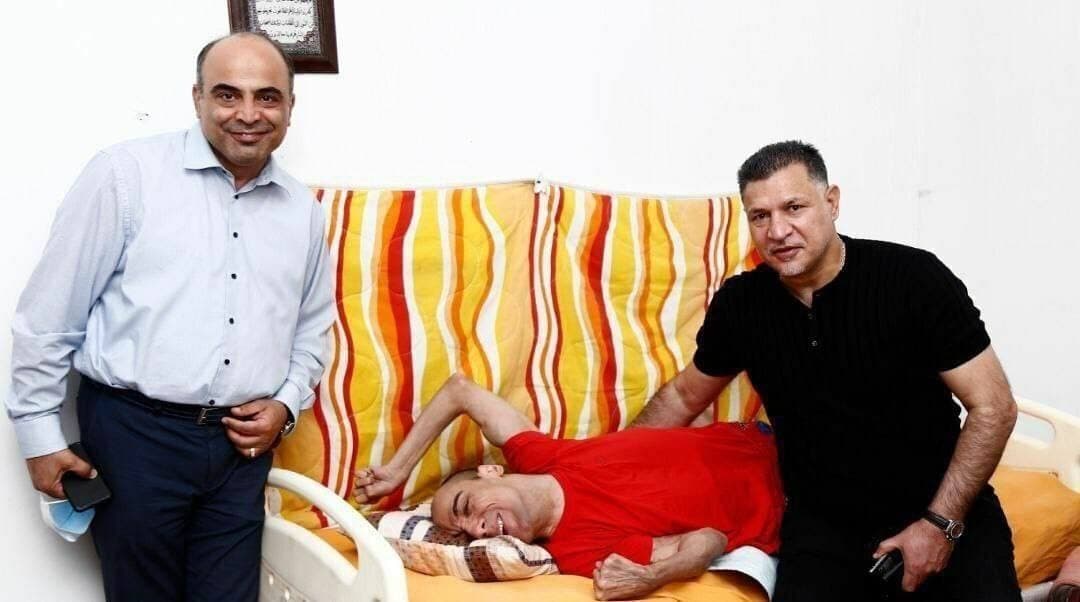 کار ارزشمند علی دایی و ملاقات با یک کودک معلول + عکس