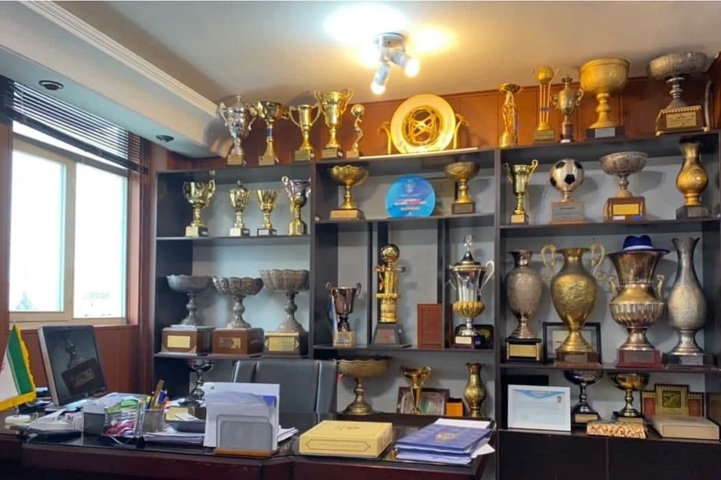 مدیریت استقلال، همچنان بیسرو سامان