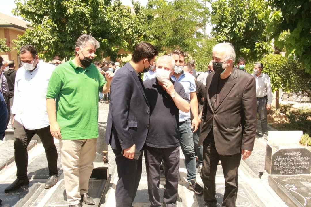 گزارش تصویری/ مراسم چهلم زنده‌یاد حمید جاسمیان، 12 خرداد 1400