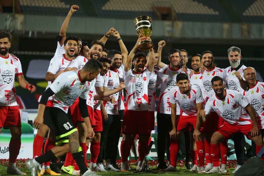 گزارش تصویری/ اهدای کاپ قهرمانی سوپرجام به پرسپولیس