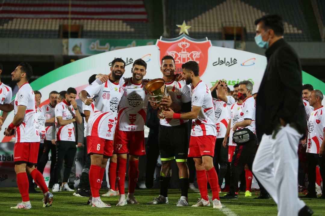 گزارش تصویری/ اهدای کاپ قهرمانی سوپرجام به پرسپولیس
