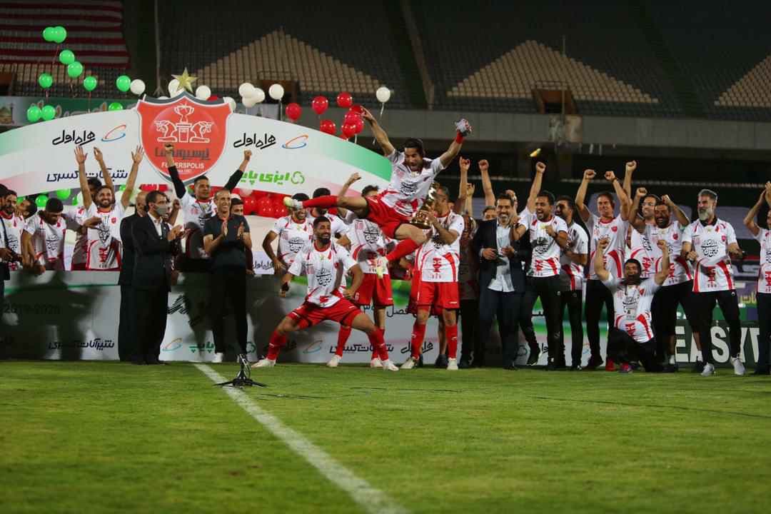 گزارش تصویری/ اهدای کاپ قهرمانی سوپرجام به پرسپولیس