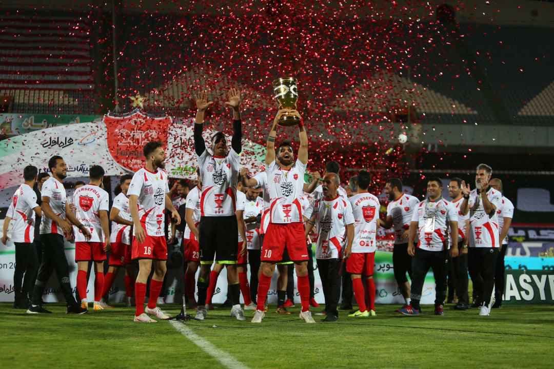 گزارش تصویری/ اهدای کاپ قهرمانی سوپرجام به پرسپولیس