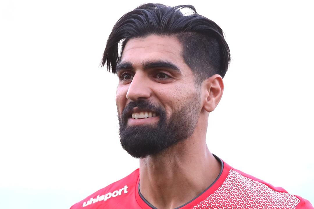 پیراهن نوراللهی به اسدی نرسید