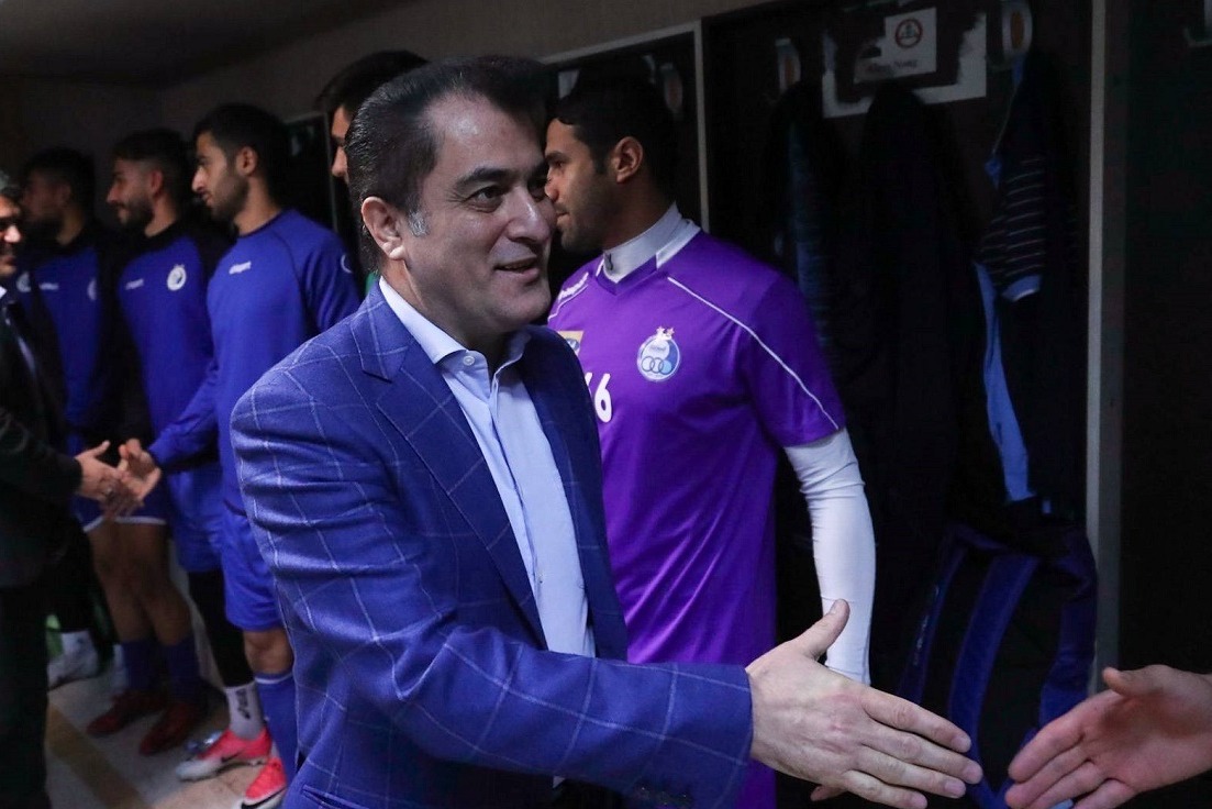 بلاتکلیفی استقلال درباره بازگشت منزوی و خلیلزاده