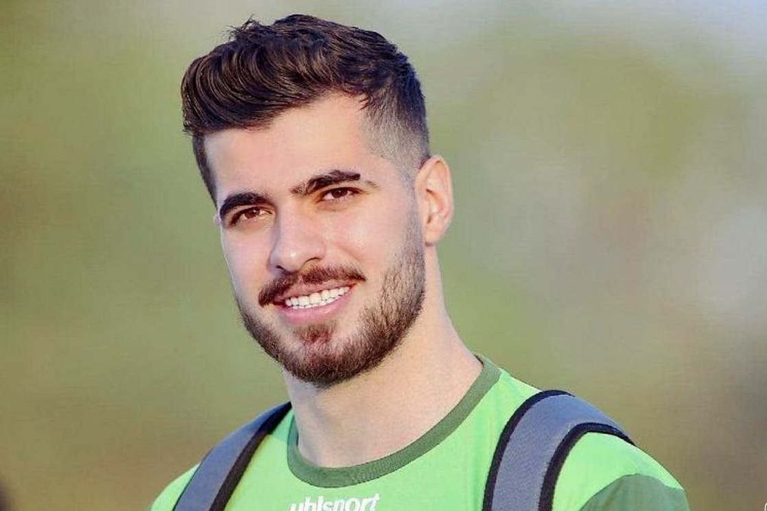 امید پرسپولیس به مذاکره عزتاللهی با وایله