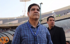 مهاجری: مشکلات مانند آوار سر ما می‌‌‌آید
