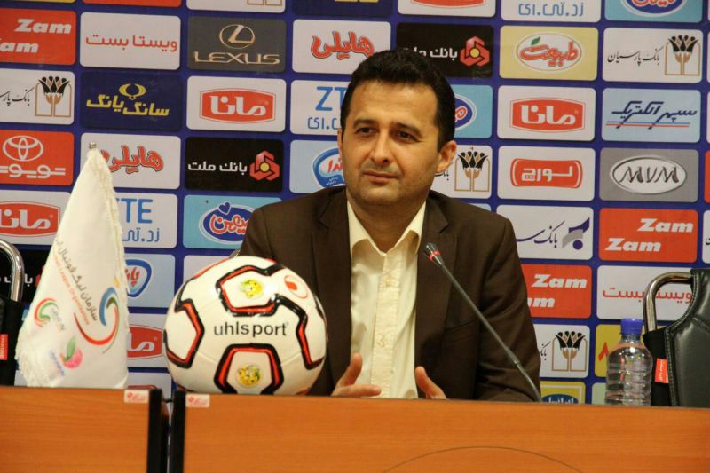 استقلال و 4 باشگاه دیگر هنوز قراردادهایشان را ثبت نکردند