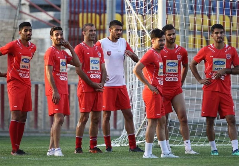 تمرین تاکتیکی شاگردان برانکو قبل از سفر به اهواز