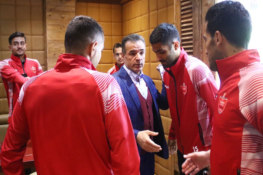 واکنش تند پیشکسوت پرسپولیس به انصاری‌فرد؛ «چرا از ابتدا آمدی؟»