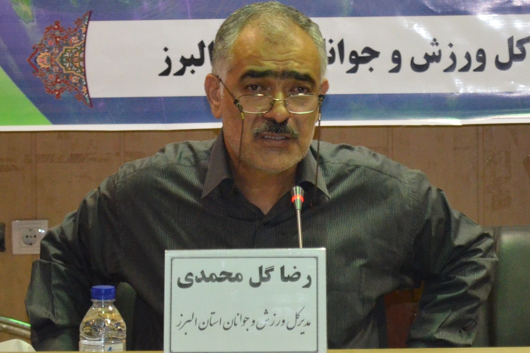 گل محمدی: داوطلب برگزاری مسابقات لیگ برتر در تهران به شکل متمرکز نیستیم