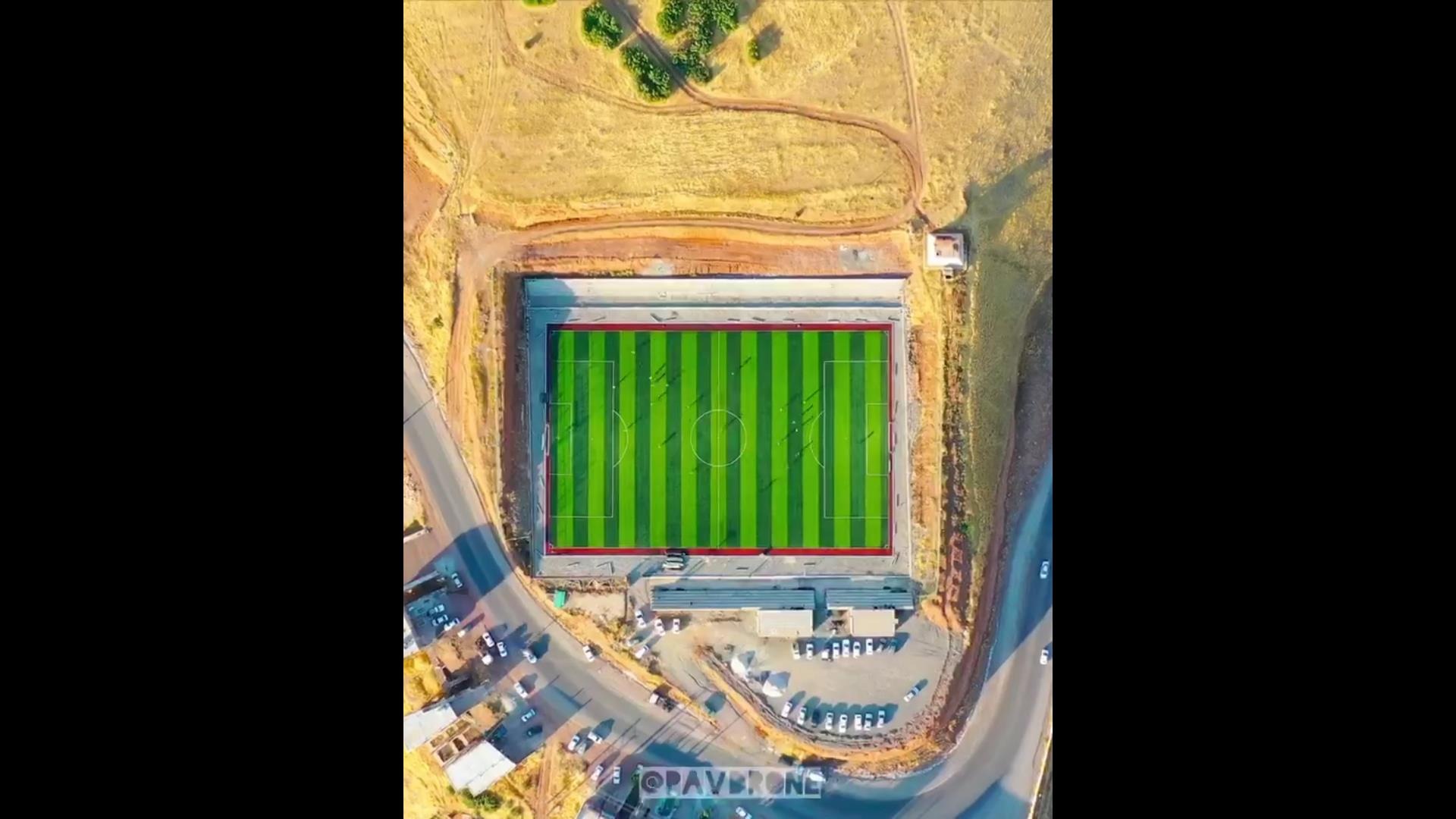 زمین فوتبال زیبا و دیدنی در شهرستان پاوه