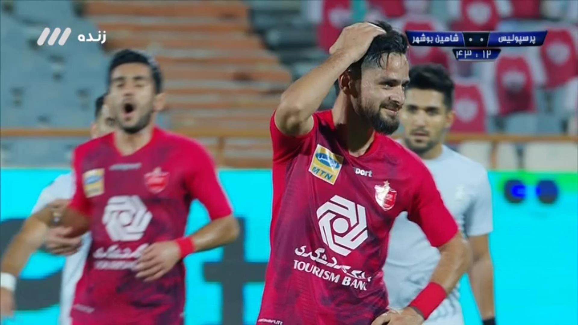 اخراج مستقیم کمال کامیابی نیا مقابل شاهین بوشهر!