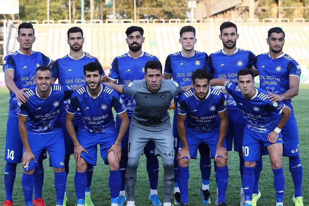 چرا بازی گل گهر باوجود ۱۲ کرونایی مقابل شاهین برگزار می‌شود؟
