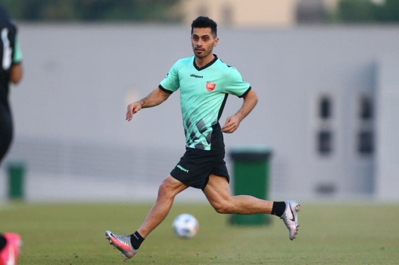 عالیشاه مهره کلیدی پرسپولیس برابر اولسان
