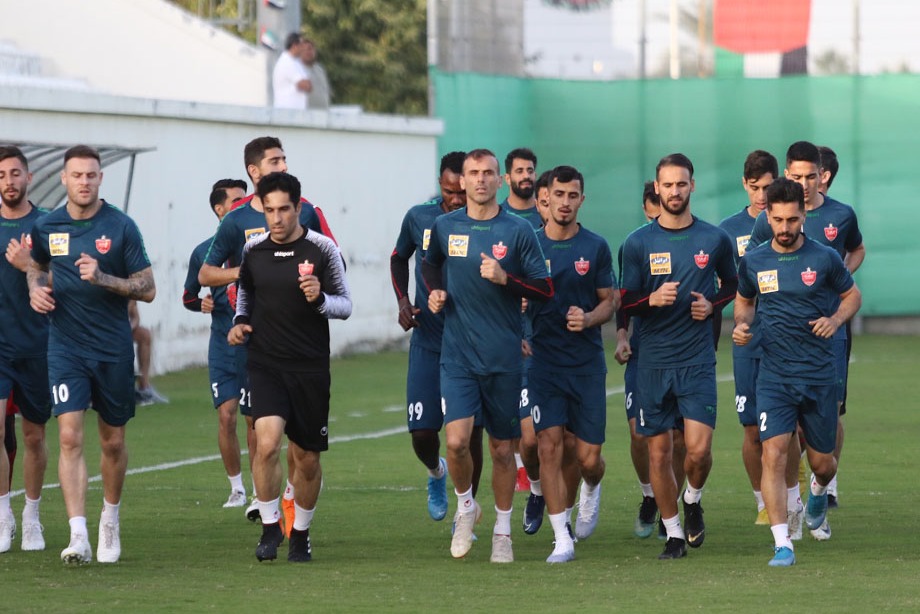 مخفی کاری پرسپولیس برای دریافت پول