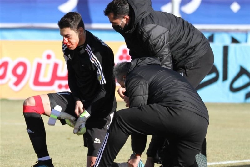 دروازه‌بان تراکتور دیدار با آلومینیوم را از دست داد
