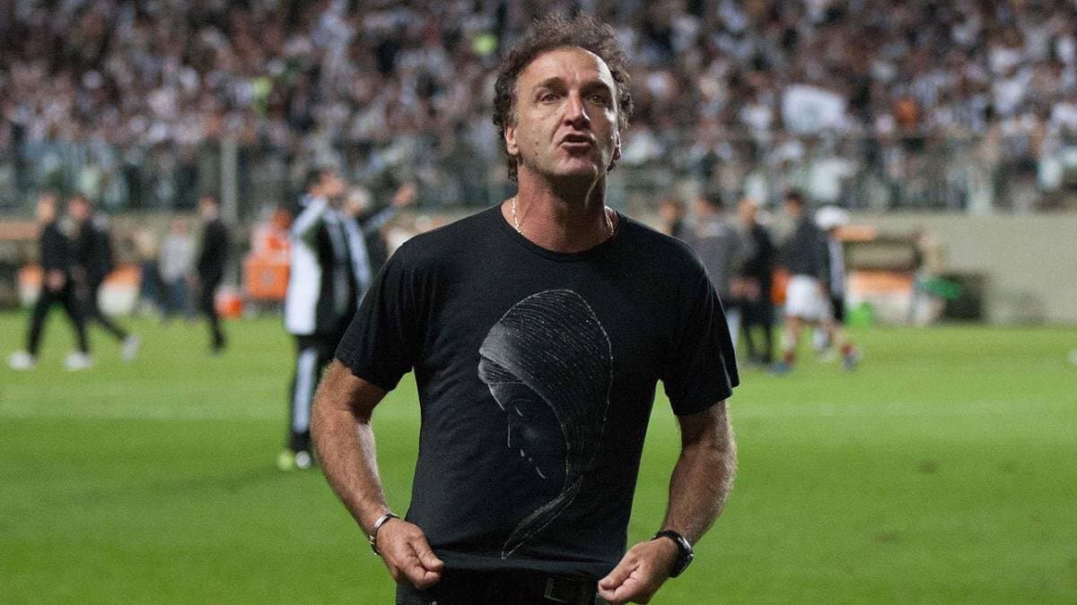 مورد عجیب سرمربی سانتوس؛ تیشرتی که یاری نرساند!