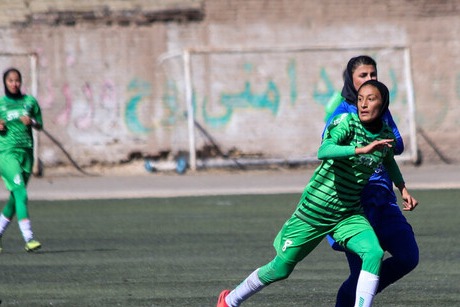 واکنش باشگاه سیرجان به حضور جادوگر در فوتبال زنان
