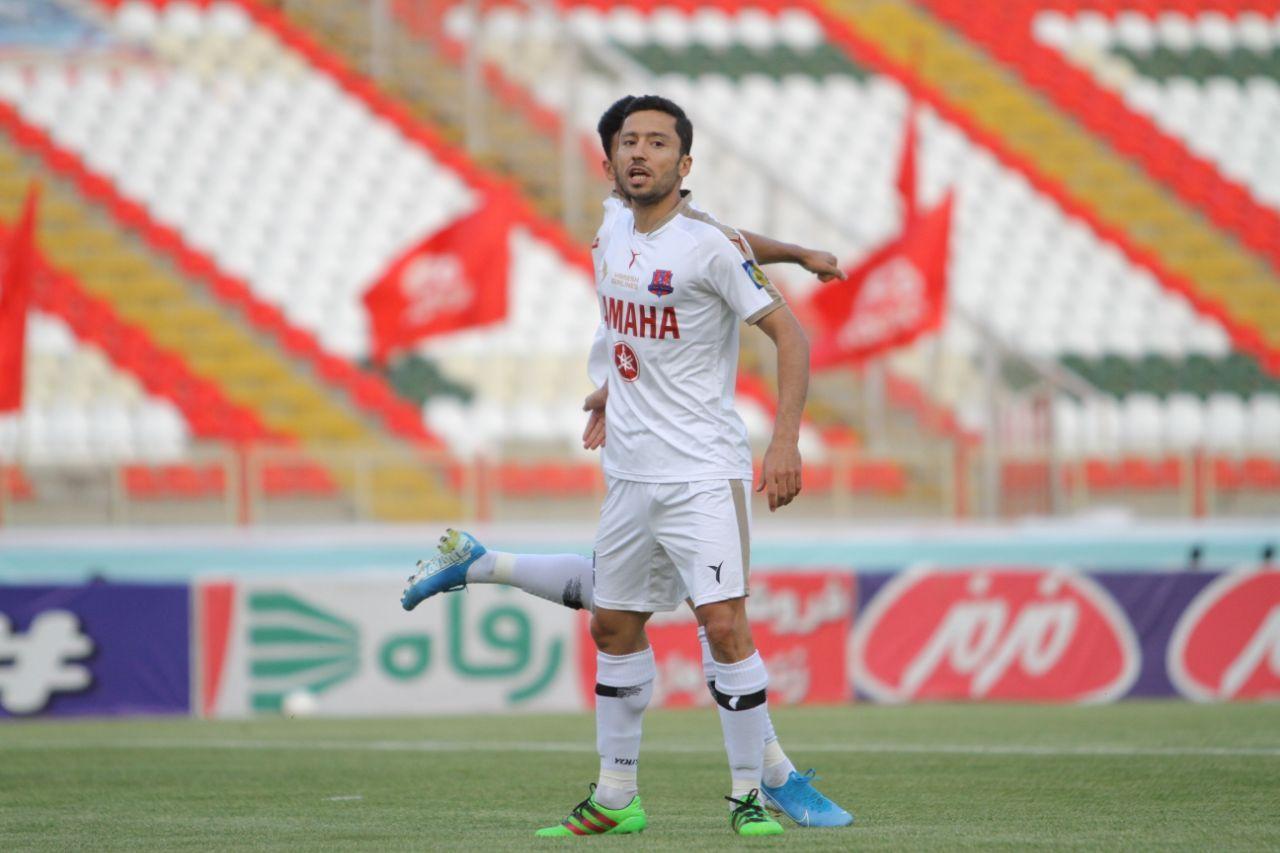 عاشوری: از شوک باخت به پرسپولیس خارج شدهایم