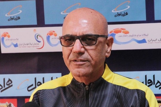 مرزبان در گفت و گو با فوتبالی: کار با محرم زیبا، فنی و انسانی است/ حق هر تیمی است که آرزوی قهرمانی کند