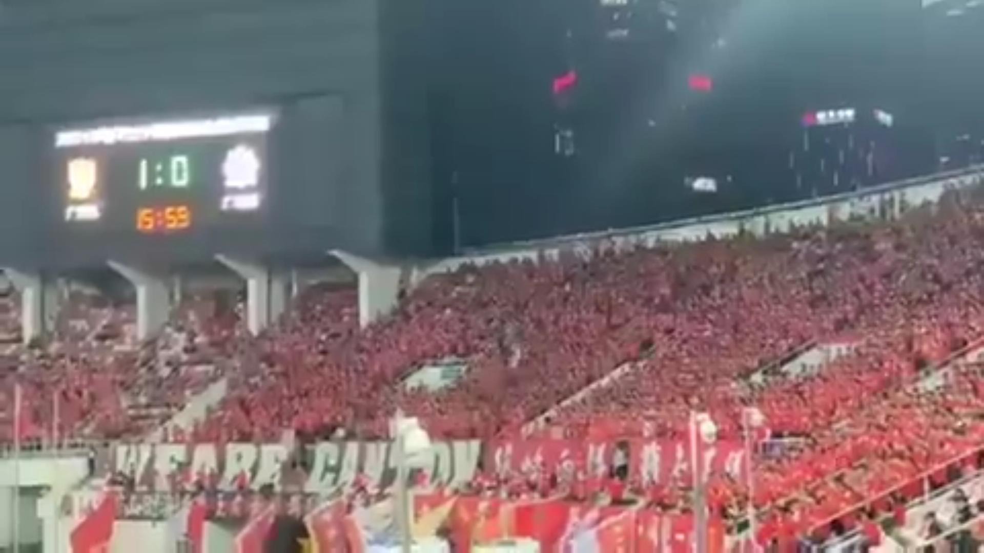 فصل جدید لیگ فوتبال چین بدون محدودیت تماشاگر و با گنجایش کامل هواداران دیروز آغاز شد!