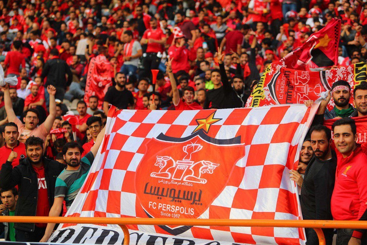 درگیری عوامل فوتبال برتر واحد اصفهان و هواداران اصفهانی پرسپولیس