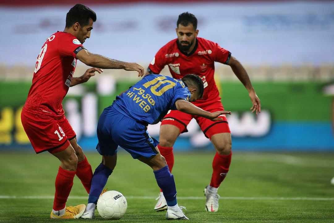 لائوتارو در نقش قایدی، دلیخت در نقش امیری؛ صحنه جنجالی دربی تهران در دربی ایتالیا + عکس