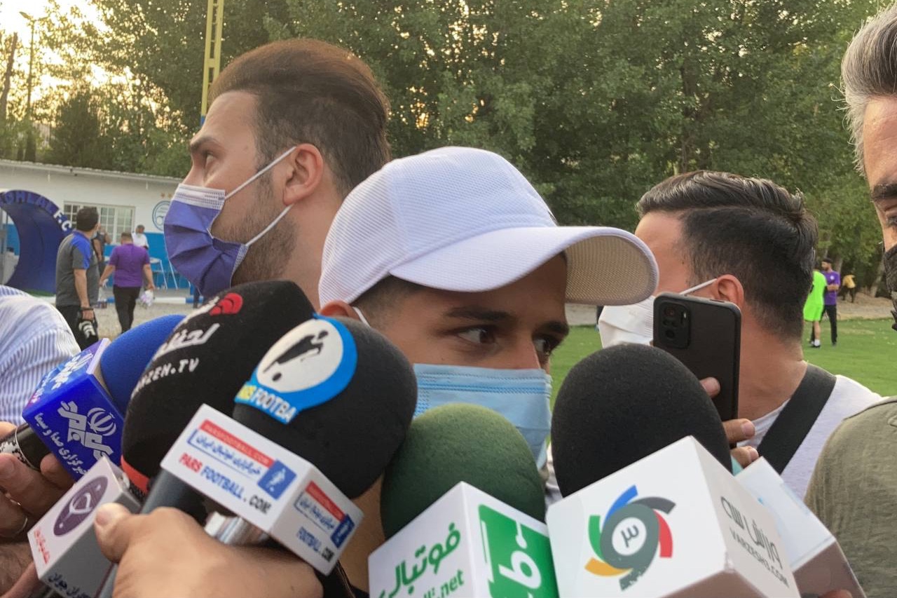 قایدی: پول نه؛ فقط احترام می خواهیم/ پیشنهادهایی از اروپا و قطر داشتم