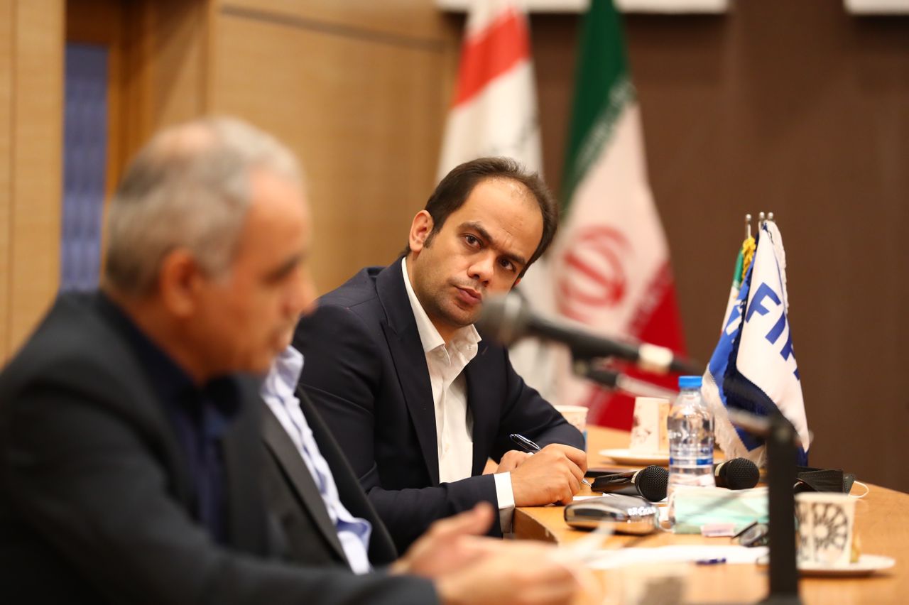 گزارش تصویری/ نشست هم اندیشی رییس فدراسیون فوتبال با مدیران عامل باشگاه‌های لیگ برتری