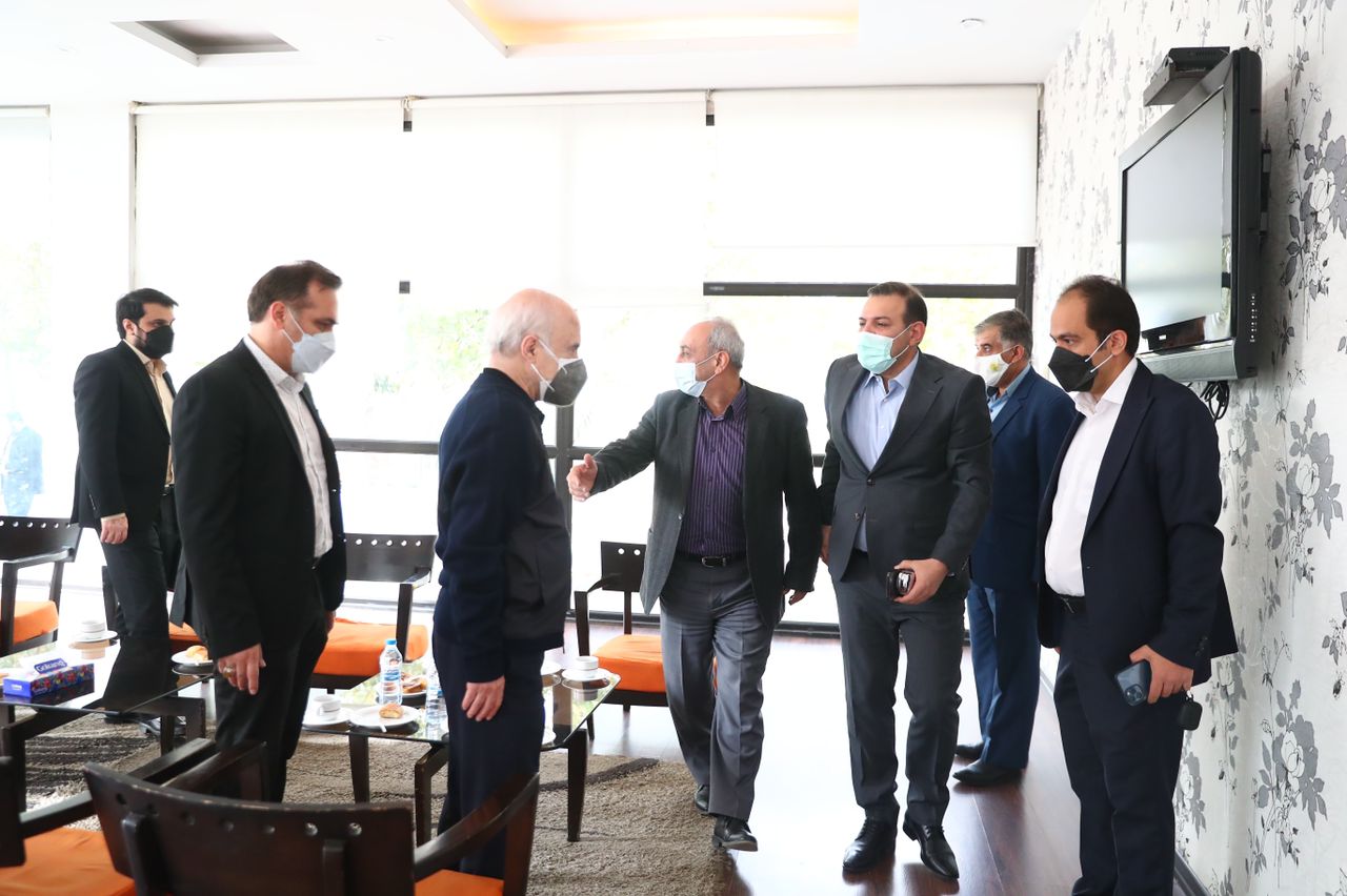 گزارش تصویری/ نشست هم اندیشی رییس فدراسیون فوتبال با مدیران عامل باشگاه‌های لیگ برتری