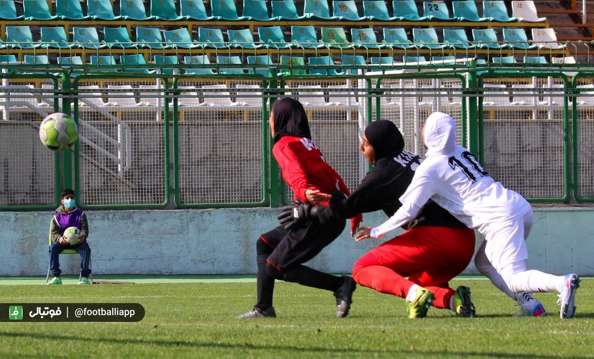 گزارش تصویری اختصاصی/ دیدار ذوب‌آهن و کیان نیشابور در لیگ برتر بانوان