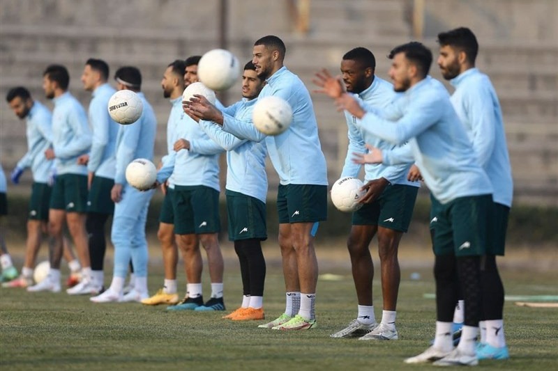 ۴ بازیکن از لیست استقلال خط خوردند