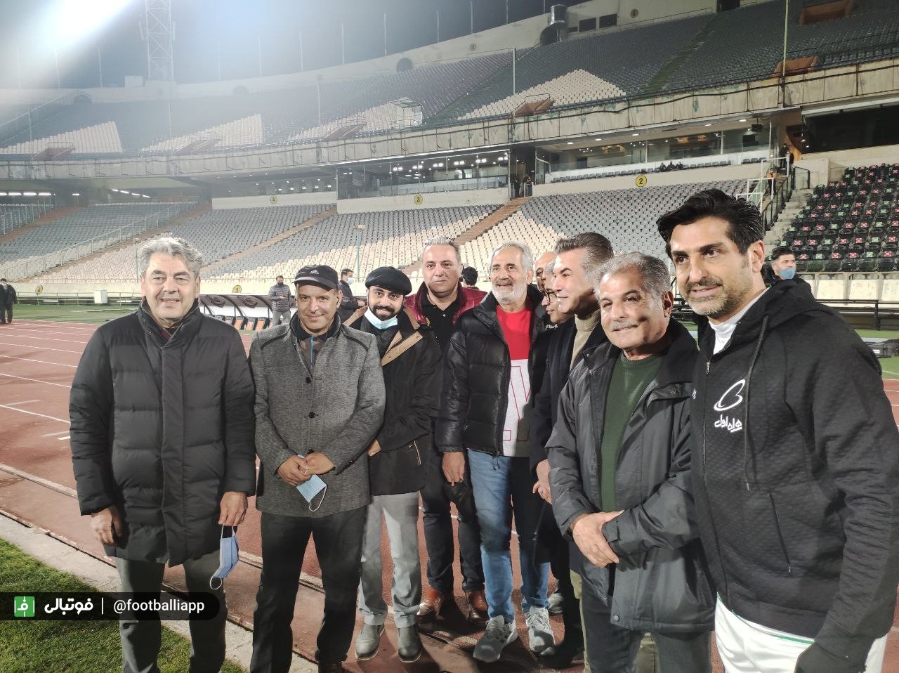 گزارش تصویری/ دیدار تیم ملی منتخب ۹۸ و منتخب سرخابی/ گرامیداشت زنده‌یادان میناوند و انصاریان