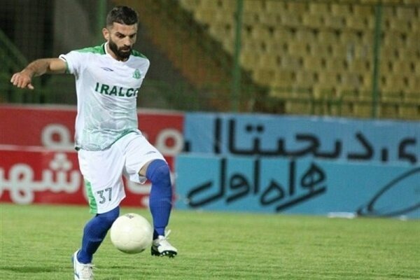 گلزن باتجربه آلومینیوم یک‌ساله تمدید کرد