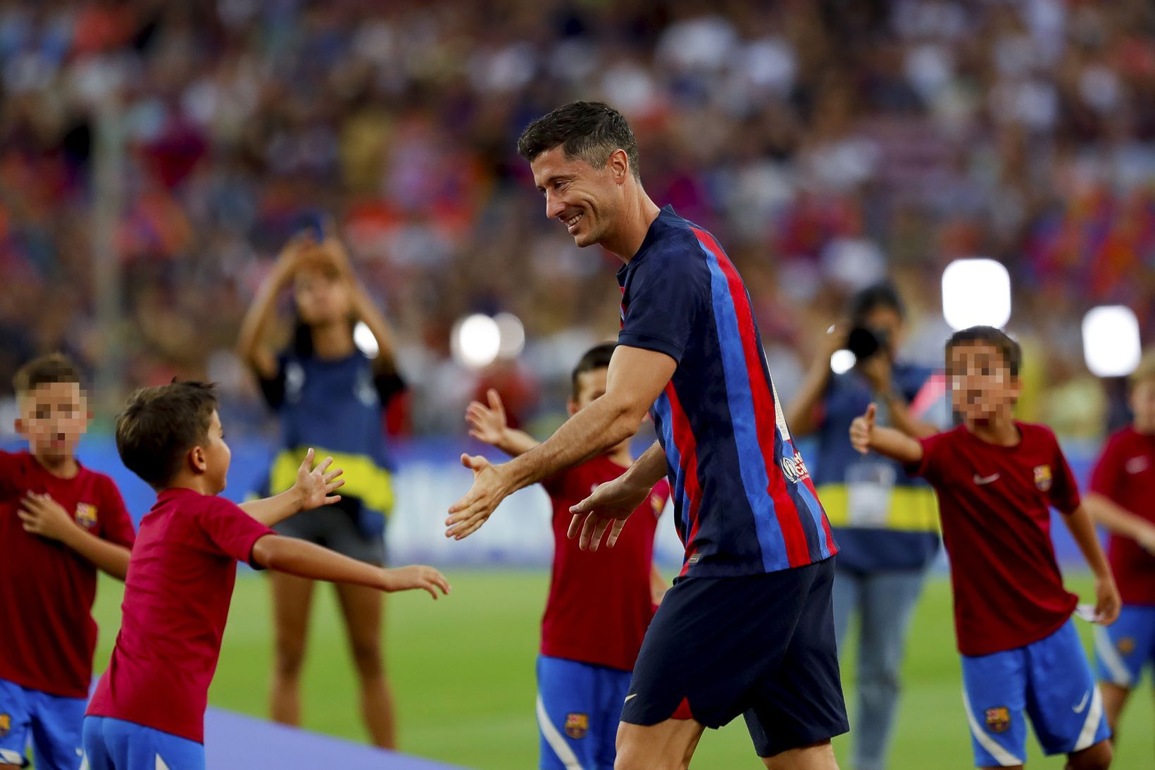گزارش تصویری؛ بارسلونا 6 - 0 پوماس (جام خوان گمپر)