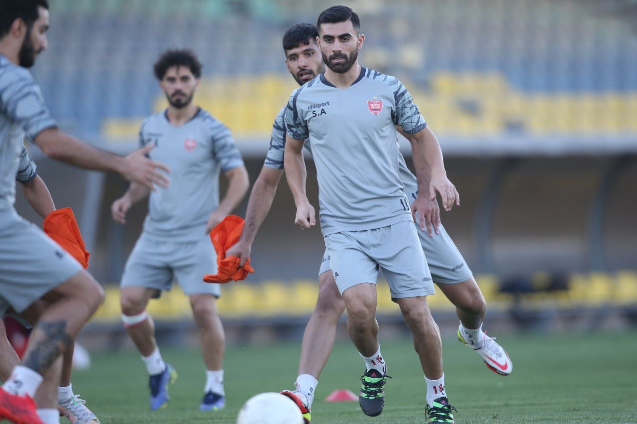 نبودن زمین مناسب برای برگزاری بازی دوستانه پرسپولیس