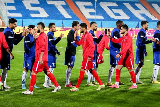 کورس پرسپولیس، استقلال و گل‌گهر برای قهرمانی نیم فصل/ جنگ صدرنشینی را کدام تیم برنده می شود؟