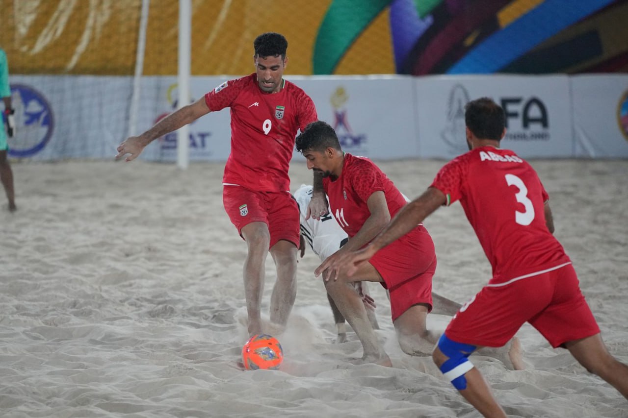 گزارش تصویری/ دیدار تیمهای فوتبال ساحلی ایران و امارات