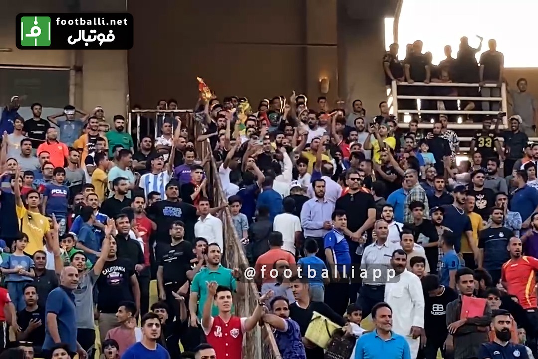 حضور عبدالله ویسی در بین تماشاگران خوزستانی