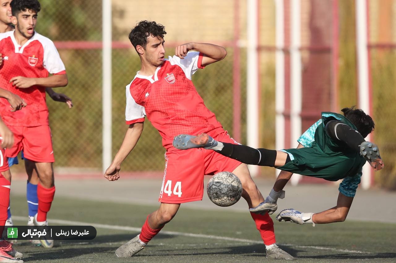 گزارش تصویری اختصاصی/ دیدار تیمهای جوانان استقلال و پرسپولیس