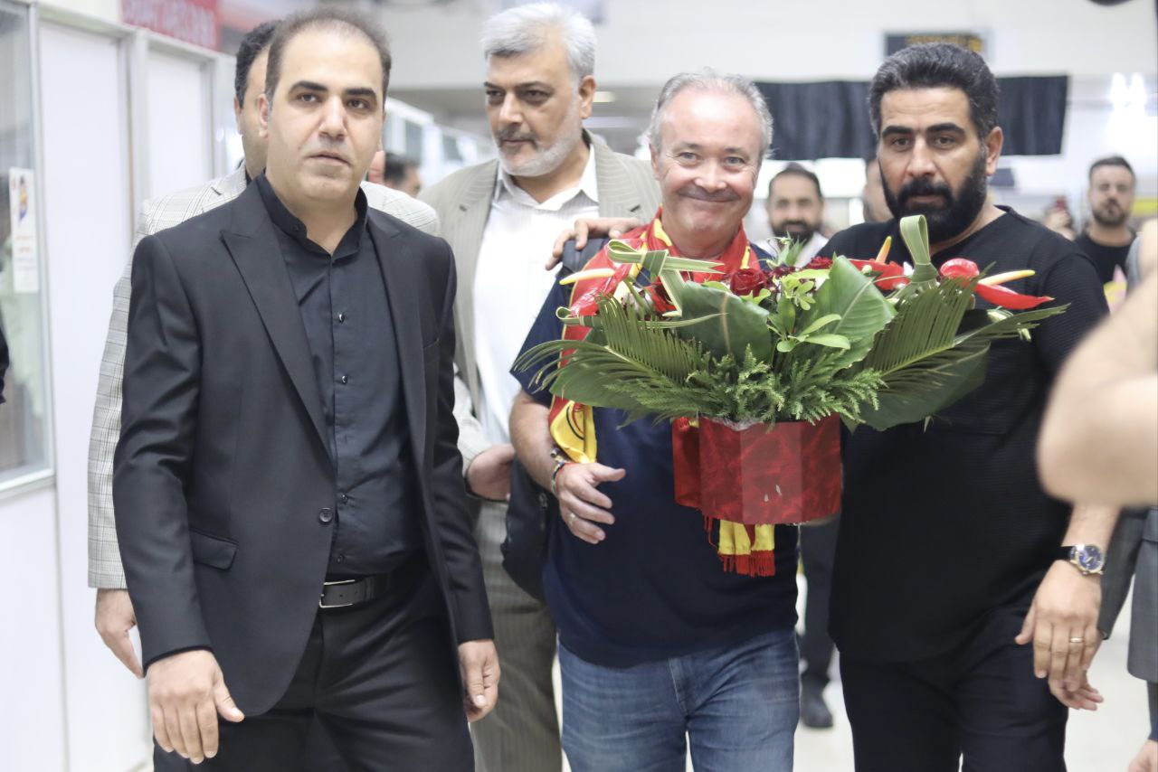 گزارش تصویری/ ورود خوان ایگناسیو مارتینز سرمربی اسپانیایی فولاد به اهواز