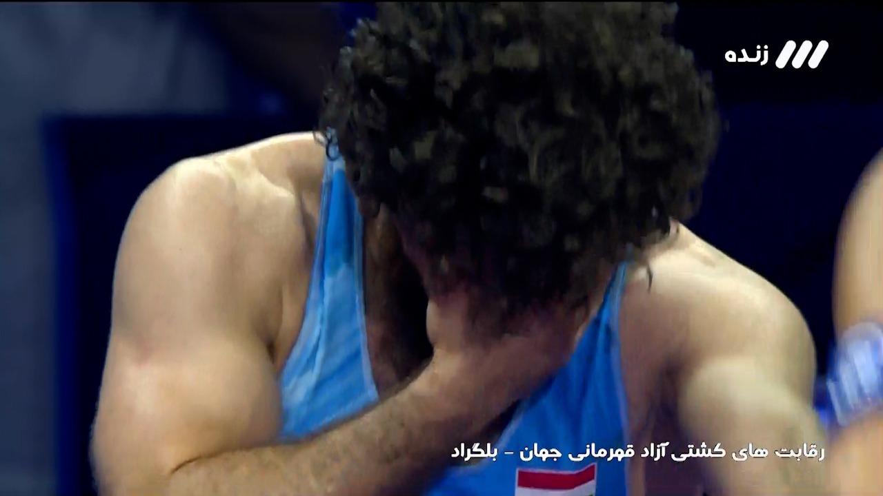 گریه های کشتی گیر مجارستانی حریف عموزاد؛ وقتی خودش هم باورش نمی‌شود!