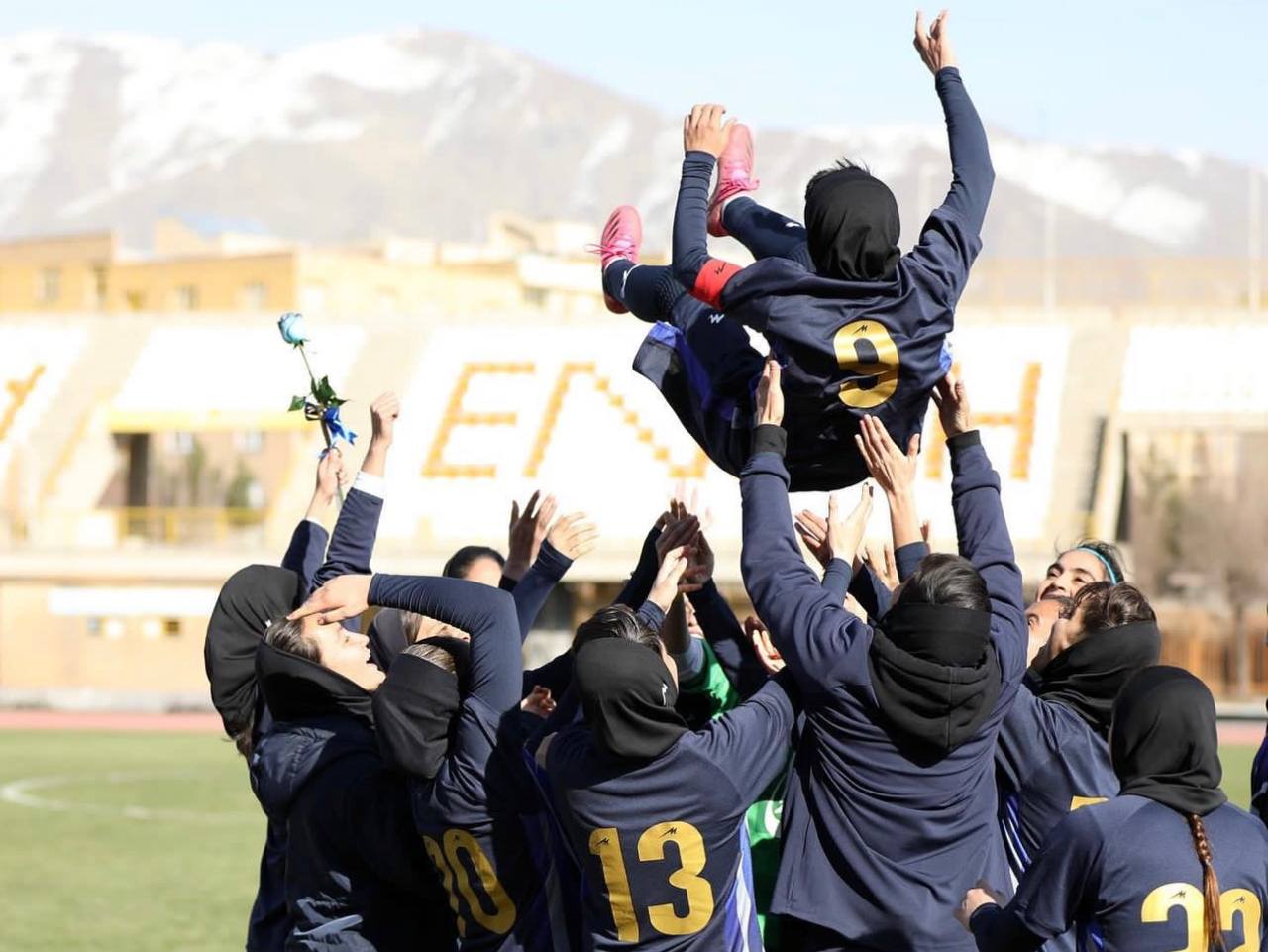ادامه همكارى سارا قمى با پيكان