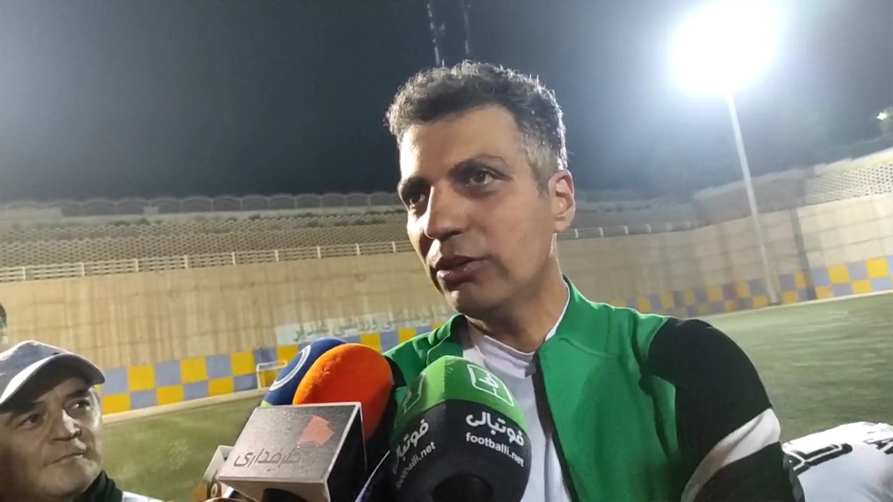 اختصاصی/ گفت و گوی خبرنگاران با عادل فردوسی پور در حاشیه جام حرفه ها و مشاغل و واکنش به حواشی امروز فوتبال و لیگ برتر
