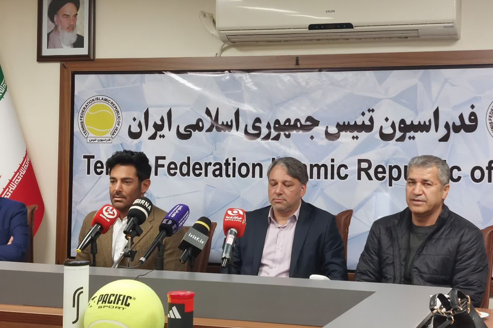 انتخاب محمدرضا گلزار به عنوان عضو هیئت رئیسه انجمن پدل