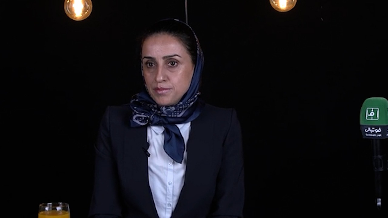 بخش دوم گفت‌وگوی "فوتبالی" با "انسيه خباز مافى‌نژاد" كمک داور بين المللى فوتبال زنان: سال ٢٠١٩ براى جام جهانى فرانسه هم مدعى بودم