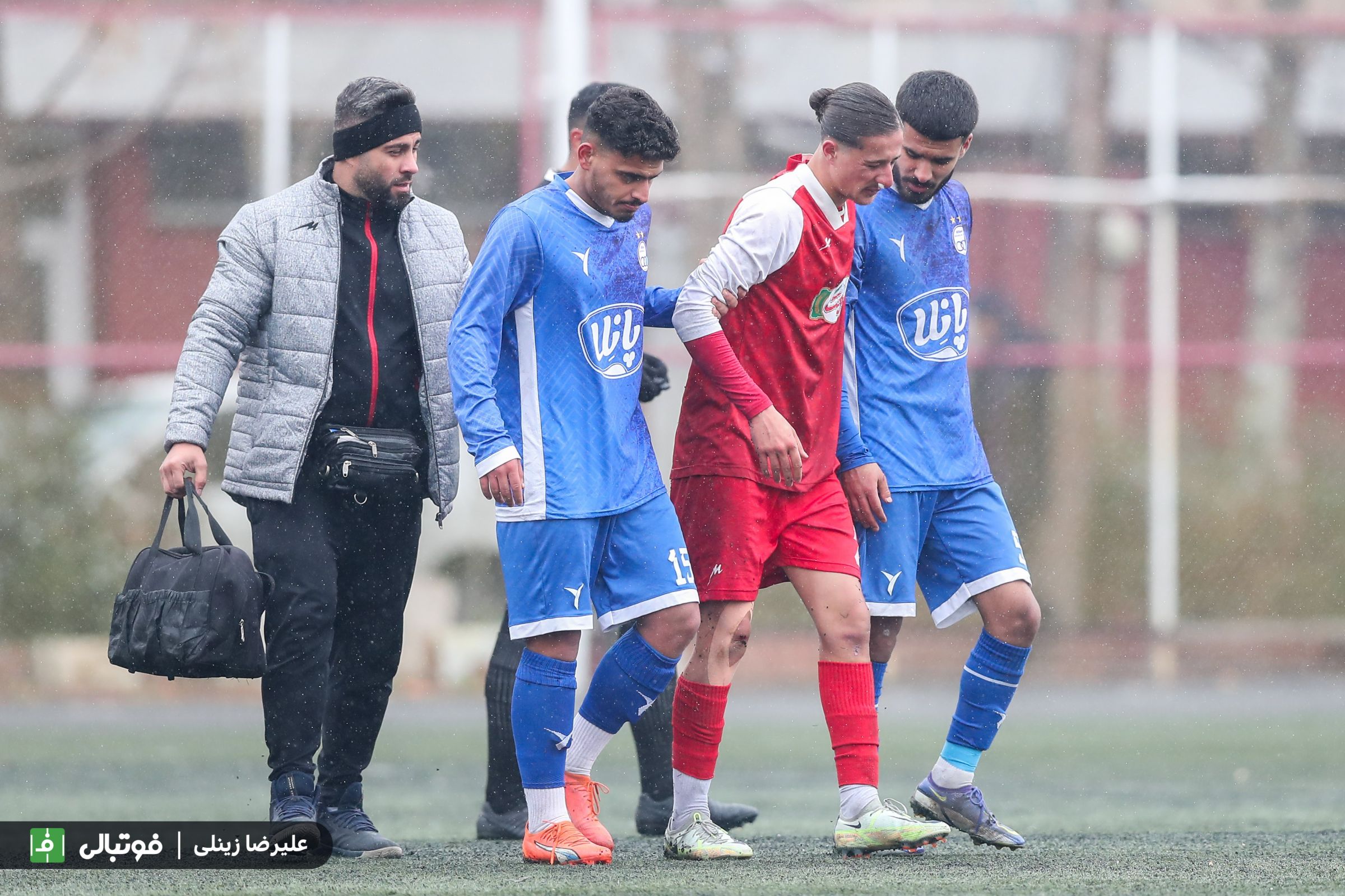 گزارش تصویری اختصاصی/ دیدار تیم‌های امید استقلال و پرسپولیس