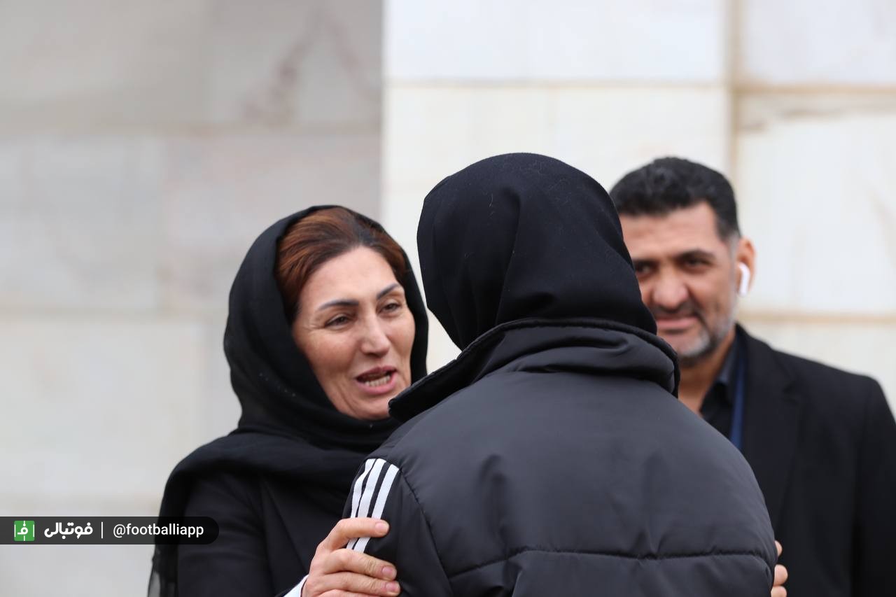 حضور خانواده ملیکا محمدی در سردار جنگل رشت (عکس)