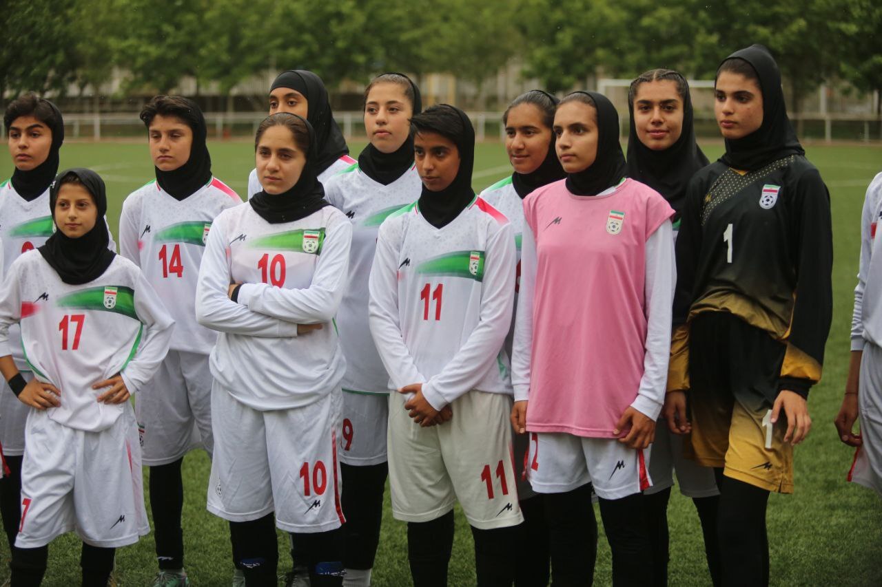 گزارش تصویری/ دیدار تیم ملی فوتبال دختران زیر ۱۵ سال و هیات فوتبال شمیران